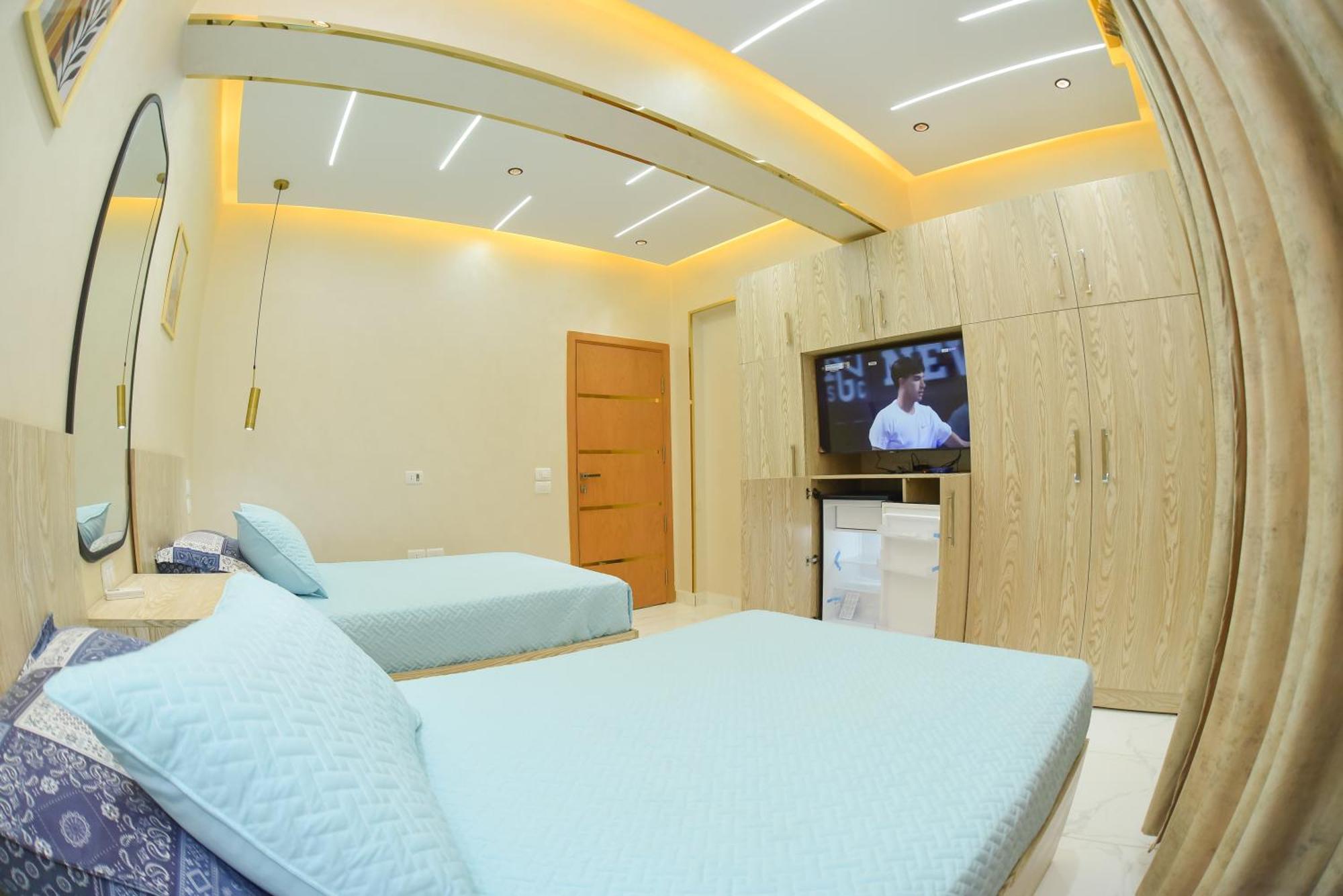 Sheikh Zayed *