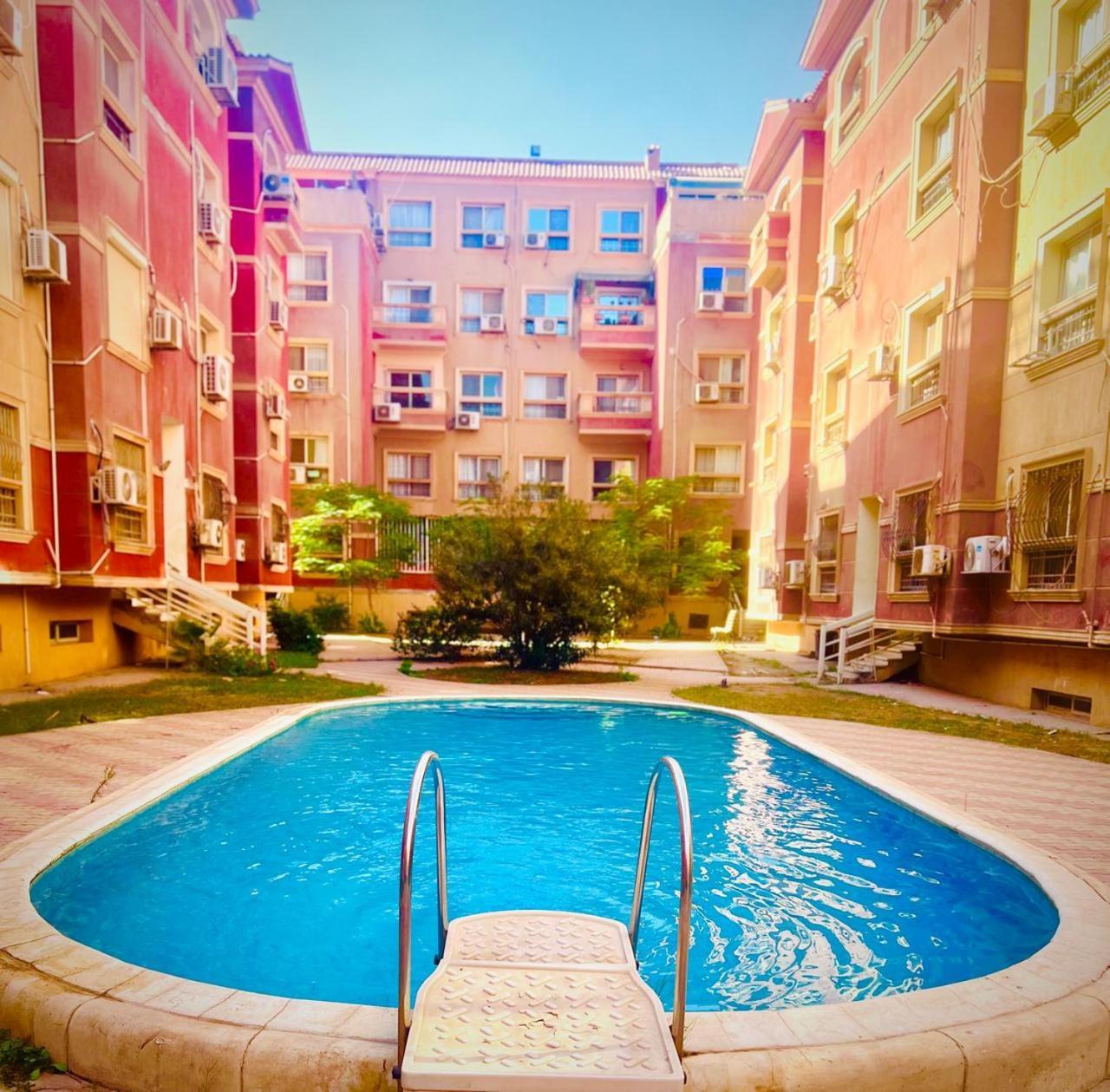 Апартаменти Sheikh Zayed Sheikh Zayed City